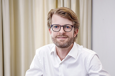 Brustverkleinerung in Bern von Dr. Scheufler